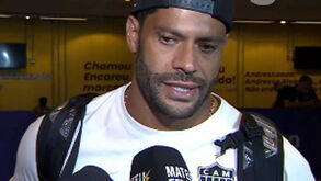 Hulk e a pancadaria no Cruzeiro-At. Mineiro: «Avisei o árbitro que ou assumia o controlo do jogo ou ia virar uma bagunça»