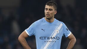 Rodri leva multa avultada