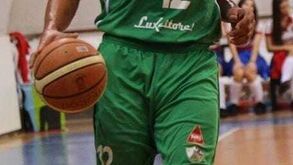 Mário Neves brilha aos 48 anos: «Tenho em VHS o vídeo do meu primeiro jogo»