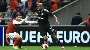 Jogo entre Ferencváros e Sp. Braga, com Júlio Romão como destaque