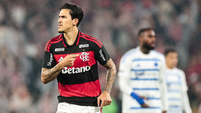 Pedro festeja golo frente ao Cruzeiro