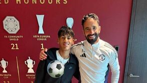 Mbeumo deliciado com JJ Gabriel: «Tem alguma coisa especial»