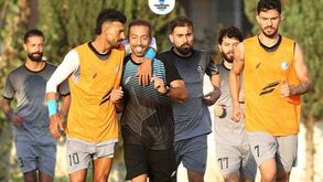 Técnico lembra que as competições estão suspensas no Irão 