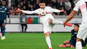 Deniz Undav marca contra o FC Porto na Liga Europa