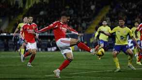 Ivanovic marca no Arouca-Benfica