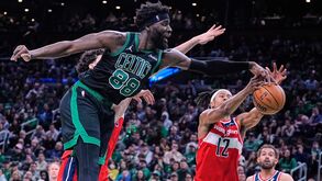 Neemias Queta brilha com duplo-duplo na vitória dos Celtics