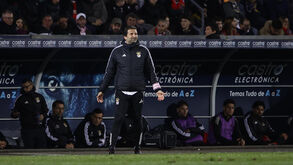 João Tralhão esteve no banco do Benfica frente ao Arouca