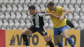 Chucho Ramírez e Ferro durante o Nacional-Estoril