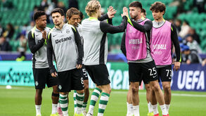 Aquecimento Sporting para o jogo com o Bodo
