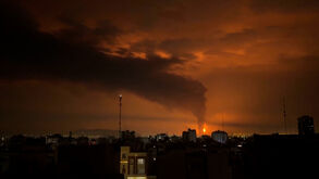 Irão intensifica ataques a instalações energéticas. O que está em causa e que impactos esperar? 