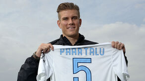 Erik Paartalu recorda o dia em que precisou de jogar... na Coreia do Norte