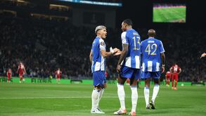 FC Porto vence Estugarda por 2-0 e avança na competição