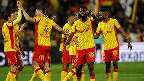 Jogadores do Lens a celebrar 