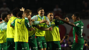 Palmeiras de Abel Ferreira vence São Paulo e isola-se na liderança do Brasileirão