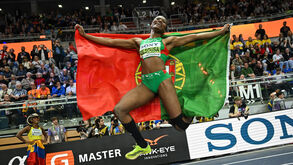 Agate de Sousa sagra-se campeã do mundo no salto em comprimento