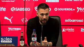 Farioli: «No final, Thiago Silva e Alan Varela eram mais dois treinadores no banco a ajudar»