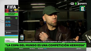 Otamendi revela que vai deixar a seleção argentina após o Mundial: «Estou a desfrutar do momento»