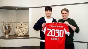 David Santos Daiber assina primeiro contrato profissional com o Bayern Munique