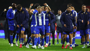 William Gomes e outros jogadores do FC Porto festejam a vitória sobre o Sp. Braga