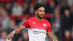 Português ao serviço do Stevenage, em 2021
