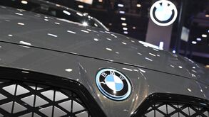 BMW recolhe veículos na China devido a risco de incêndio