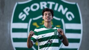 Luca Rodrigues assina contrato de formação com o Sporting