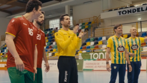 Seleção de andebol desafiou o Tondela para o jogo da barra e o resultado... foi hilariante