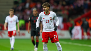 Oskar Pietuszewski durante o Polónia-Albânia