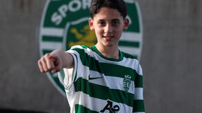 Pedro Comério joga no meio-campo