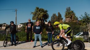 Nych ganha crono e Rafael Reis veste a amarela da Volta ao Alentejo