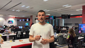 Notícia Record: Benfica avalia contratação de Raphaël Guerreiro