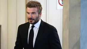 David Beckham em profundo sofrimento após rutura com o filho: «Não consegue parar de chorar»