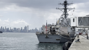 Porta-aviões dos EUA regressa ao Panamá mais de 50 anos depois 