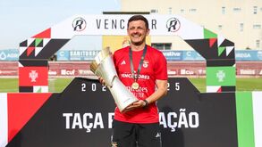 Carlos Soares esteve uma época nos sub-23 do Benfica