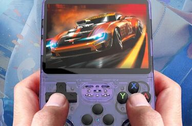 Consola portátil para jogos retro faz sucesso com preço acessível e diversos emuladores