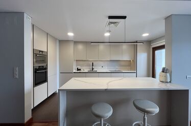 Cozinha moderna em Lisboa ou Porto, com design e foco na funcionalidade