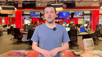 Enzo Barrenechea festeja golo frente ao AVS SAD