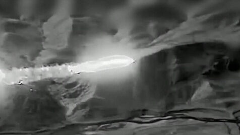 Israel divulga imagens de jato iraniano a ser abatido 