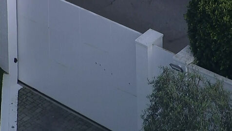 Casa de Rihanna alvo de tiros