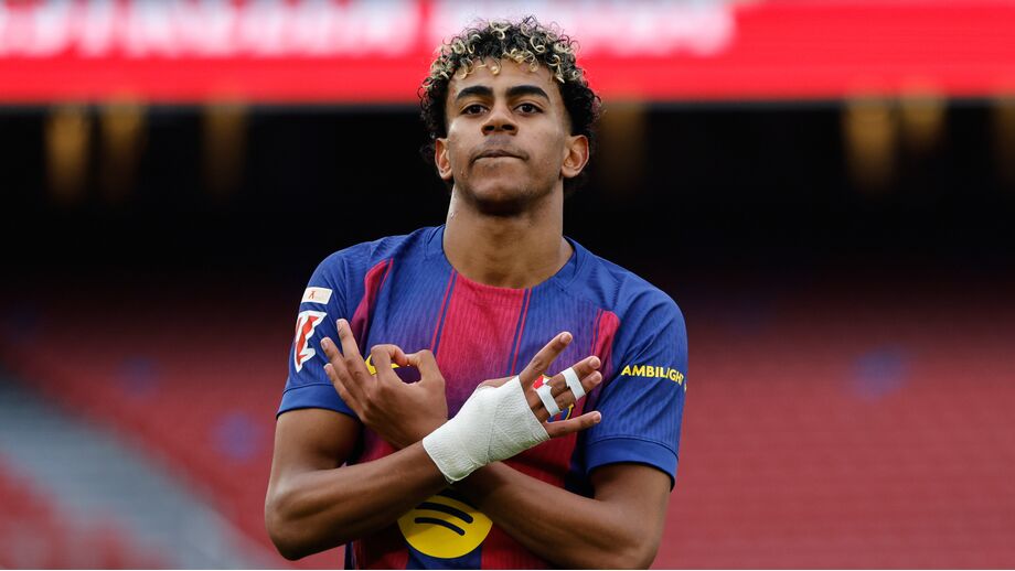 Lamine Yamal marcou primeiro hat-trick da carreira frente ao Villarreal