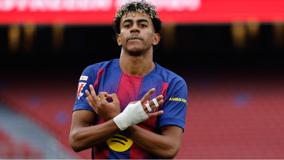 Lamine Yamal considerado o melhor jogador do ano