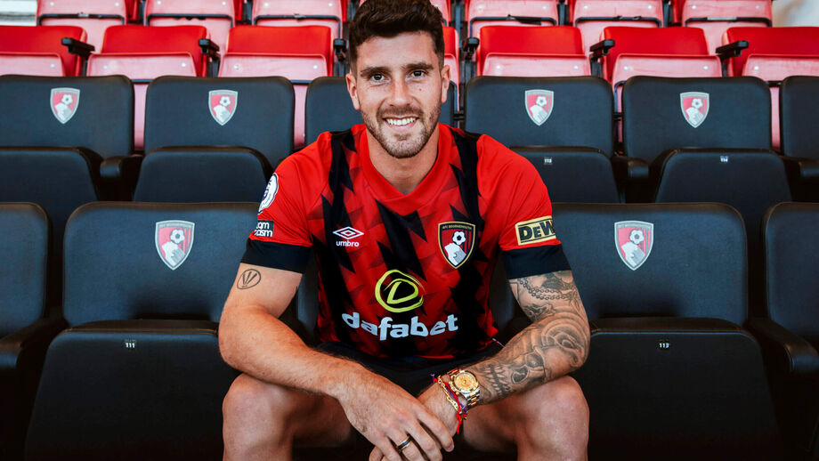 Marcos Senesi, central do Bournemouth, termina contrato 
