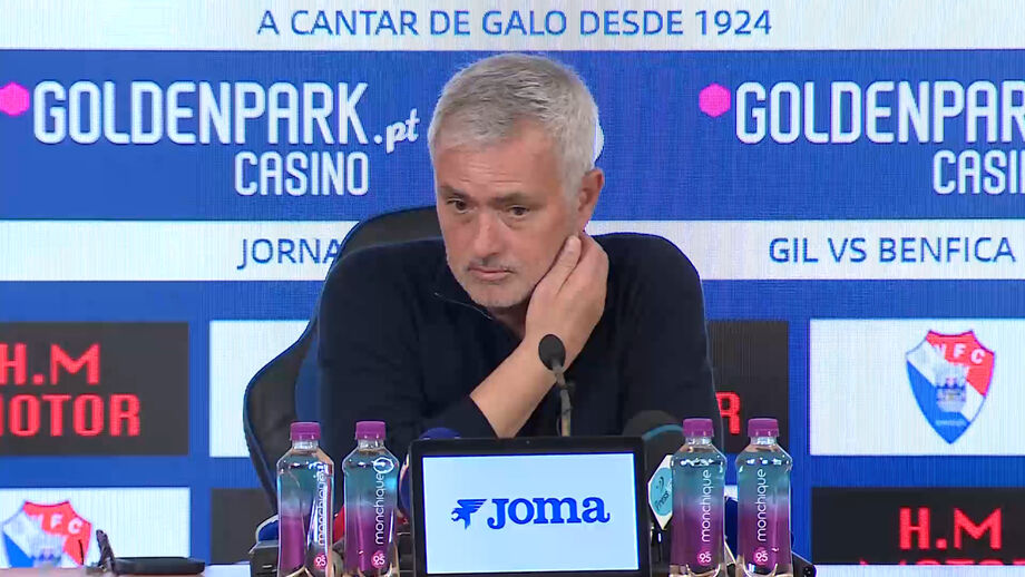 Treinador do Benfica explica substituição do argentino no jogo com o Gil Vicente