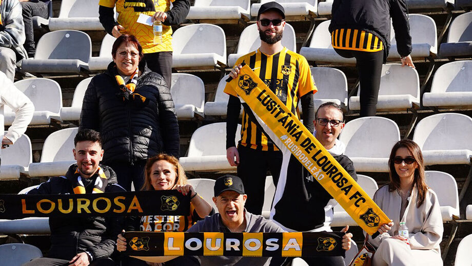 Lusitânia de Lourosa já utilizou nove 'casas' distintas esta época