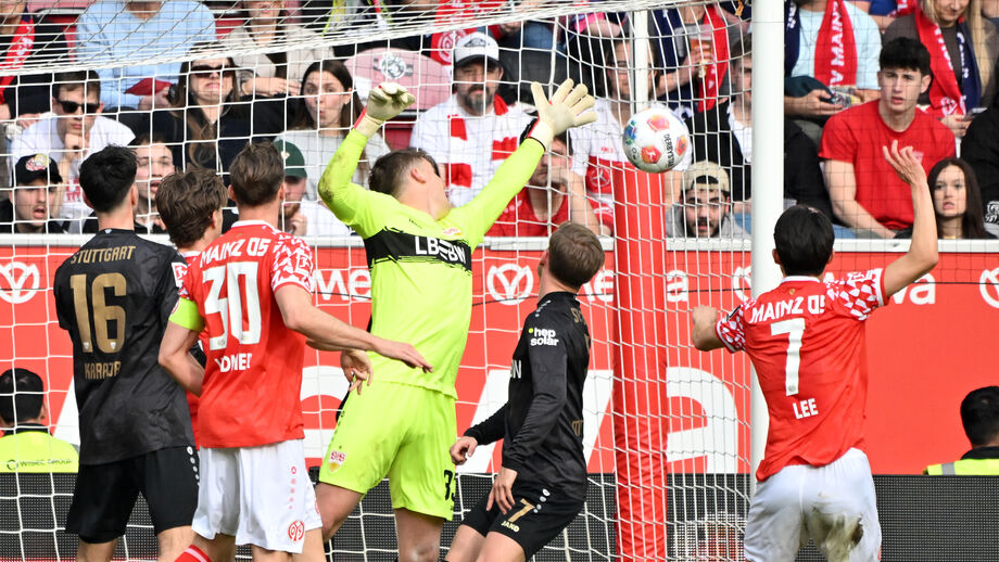 Estugarda empata e é igualado pelo Leipzig na classificação