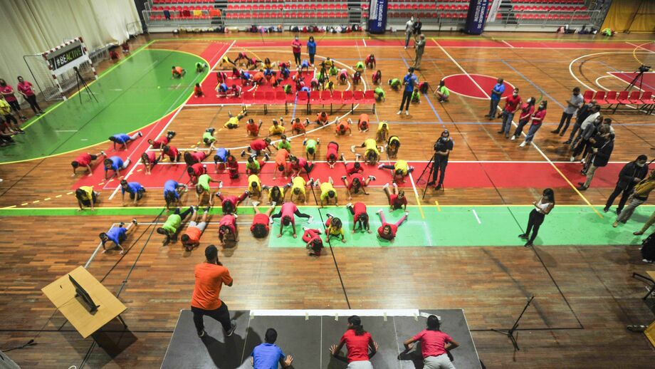 CDPquer  inclusão da Educação Física no 1.º ciclo do Ensino Básico