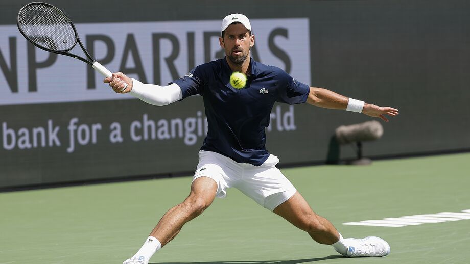 Djokovic  avança em Indian Wells 