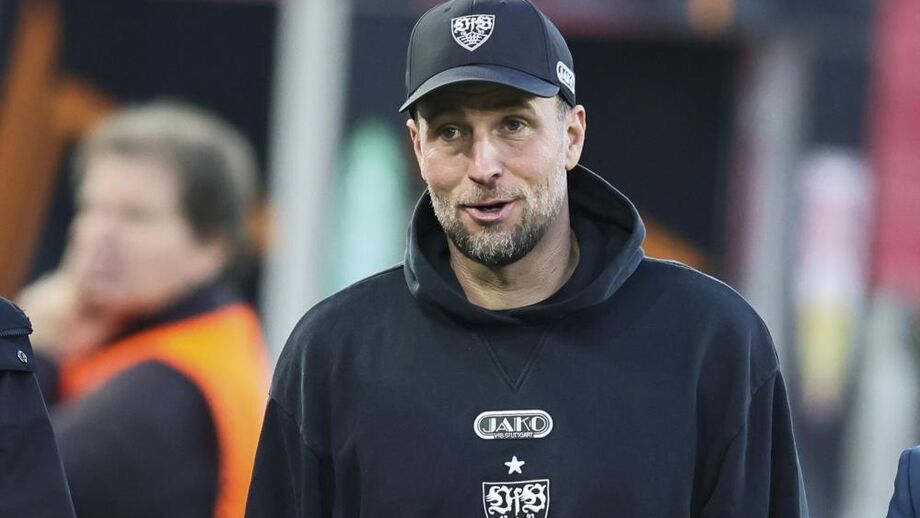 Sebastian Hoeness, treinador do Estugarda