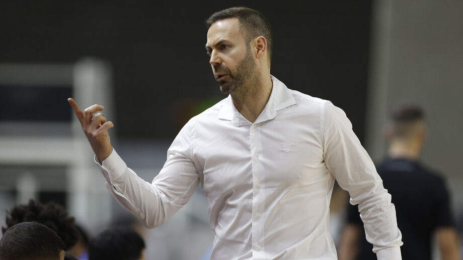 Cassiano Klein ambicioso para o duelo com o Leões de Porto Salvo