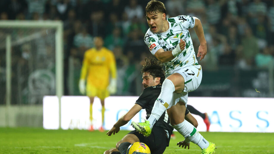Álvaro Martínez tem lesão muscular